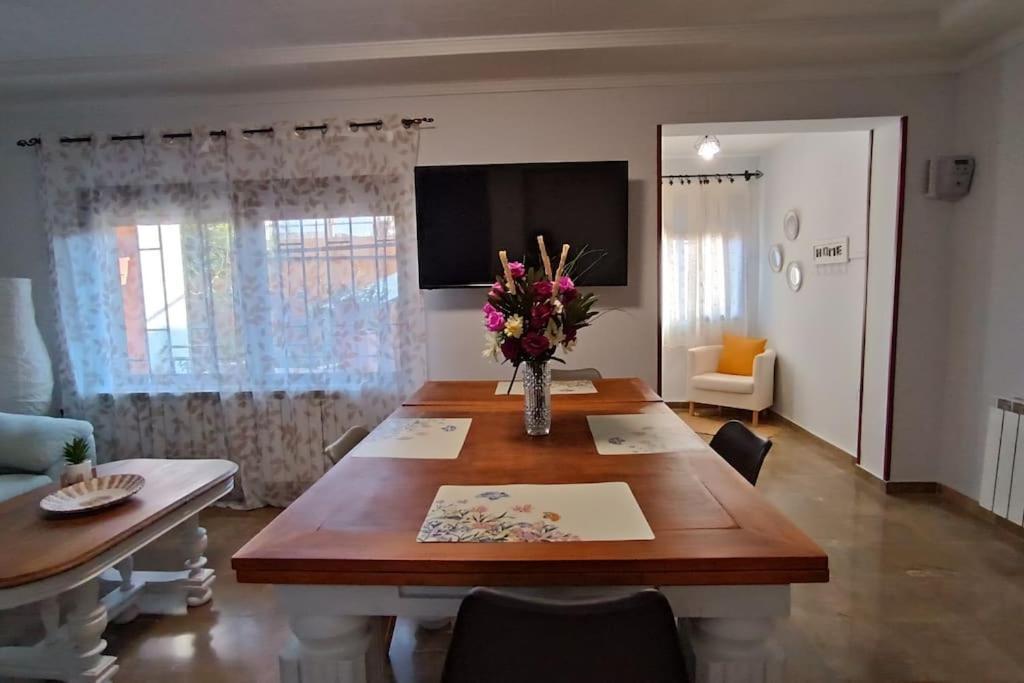 Casa Con Piscina Y Barbacoa A 3 Kilometros De La Alhambra Huétor Vega Exterior foto